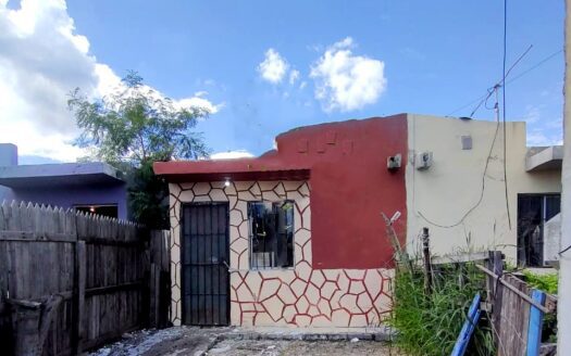 Calle Robles #532 Fracc Palmares de las Brisas