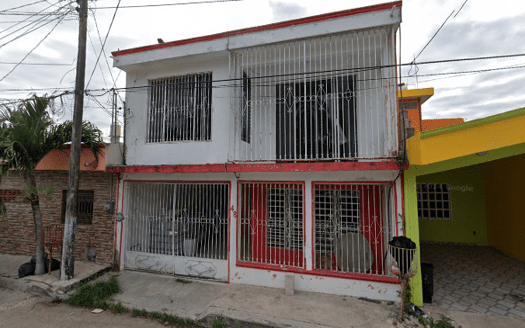 COL. JARDINES, OTHON P.BLANCO, QUINTANA ROO.