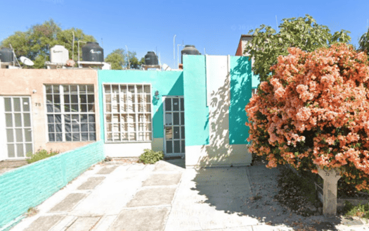 Col. Fracc. Valle Real, Tingüindin, Michoacan.